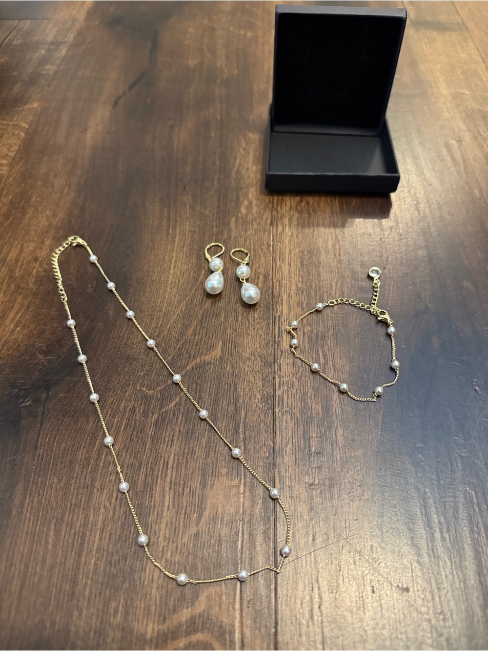 **Bundle** Set Delicate Gold Pearl Bracelet Necklace and Earrings New in Box